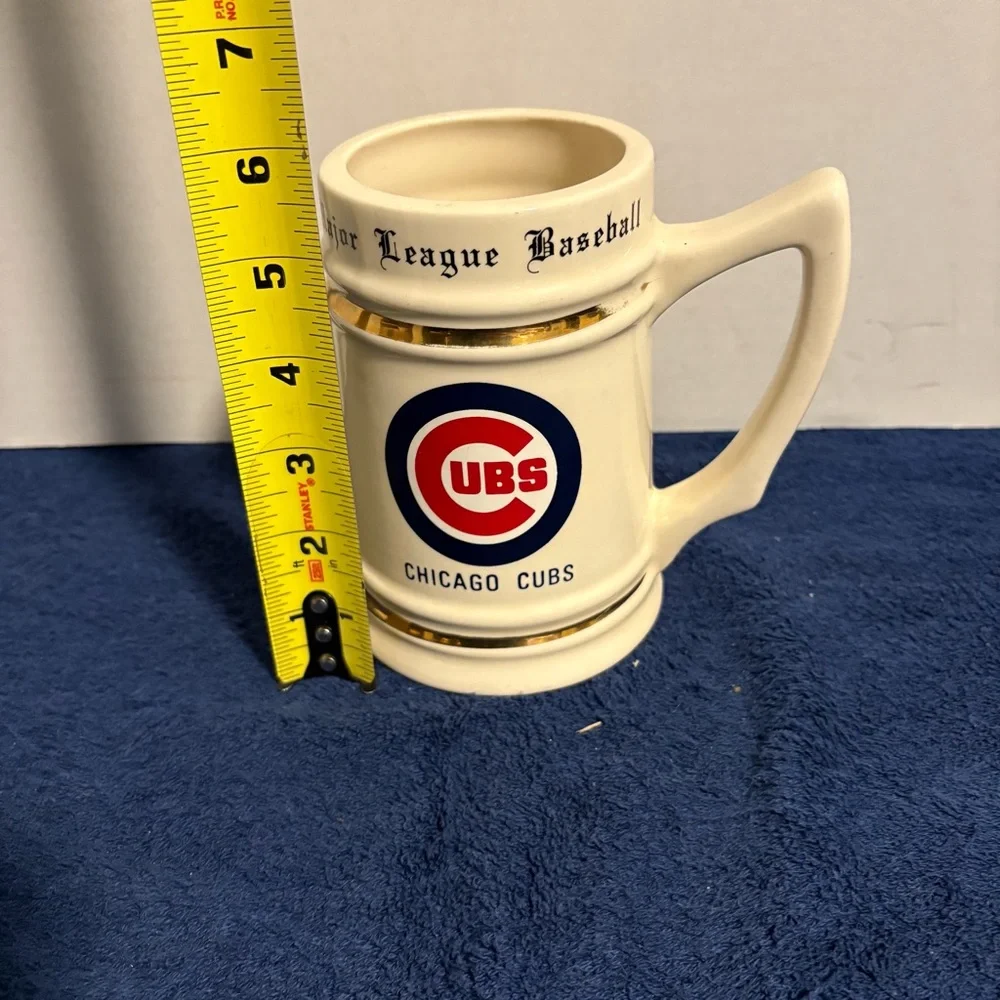 Vintage CHICAGO CUBS Baseball 6” Ceramic Beer Stein Vase Decor MLB - Made In USA
